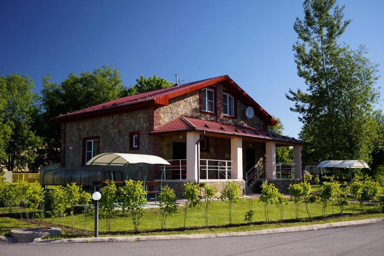 Baza Otdyha " Staroladojskaya Dacha " Hotel Staraya Ladoga Luaran gambar